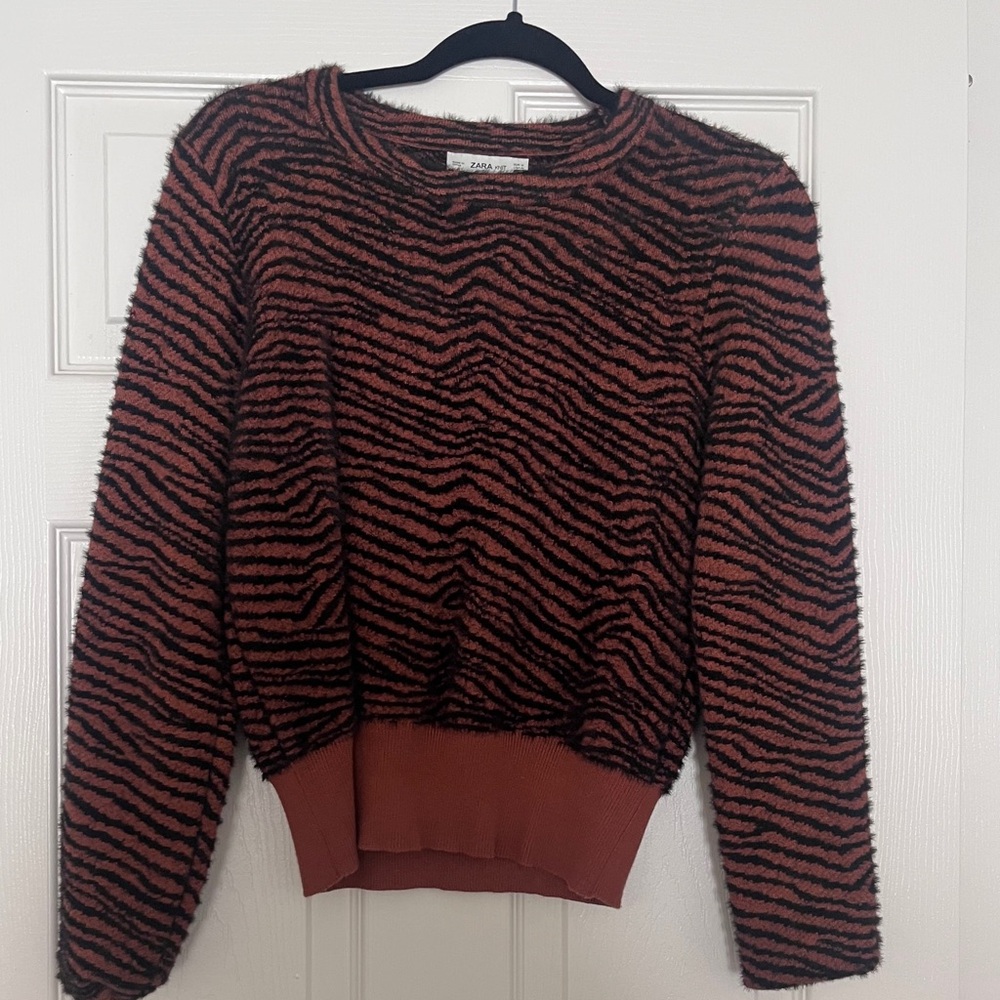 Zara animal print sweater
